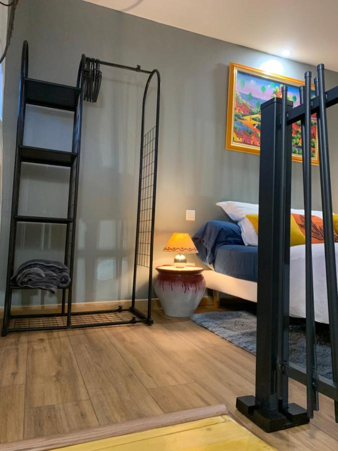 Standing Duplex Full Equipements Ideal Moyen Sejours Le Thor Eksteriør bilde